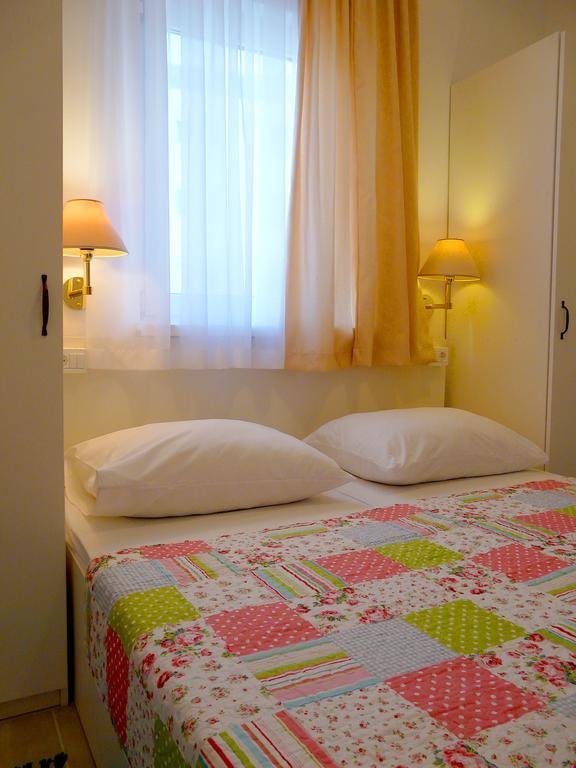 Apartment Luna 드레베니크 객실 사진