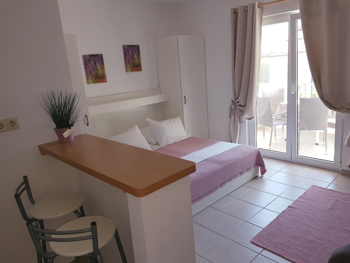 Apartment Luna 드레베니크 외부 사진